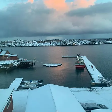 Angelas White House - Single