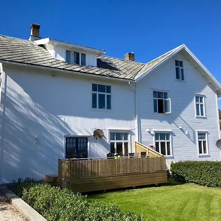 Angelas White House - Single